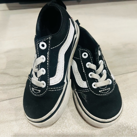 Vans Other - Vans Kids Black and White Sneakers